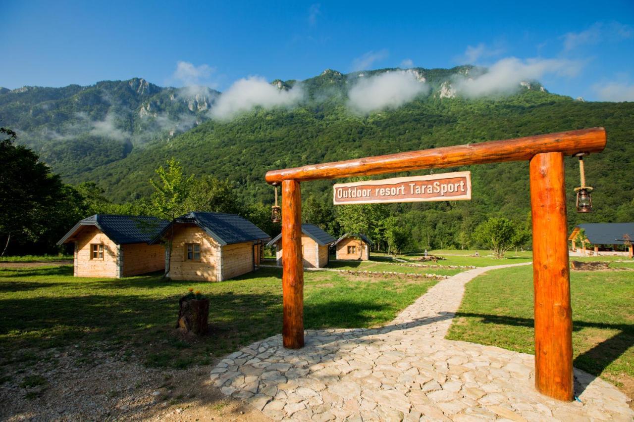 Outdoor Resort Tarasport Foca Exteriér fotografie